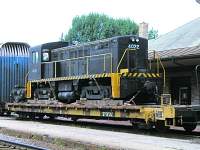 4032